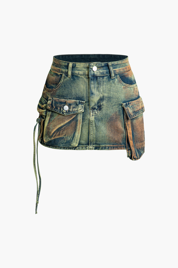 a women ' s denim skirt with pockets