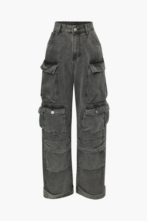 a picture of a pair of black cargo pants