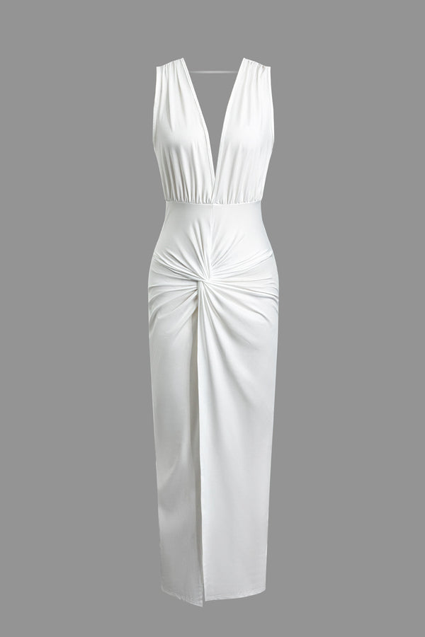 a white dress with a knot on the front